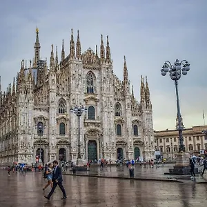 Moscova-duomo Loft Wifi, Netflix & Design Apartamento