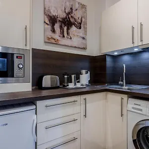 prague-apt-near-charles-bridge-by-michalfriends.praguehotelsweb.com/